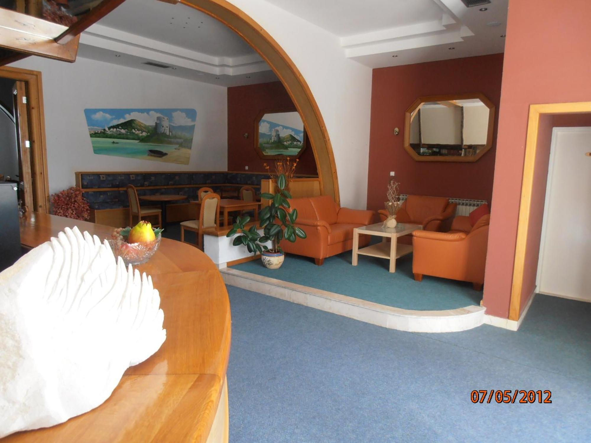 Hotel Metković Esterno foto