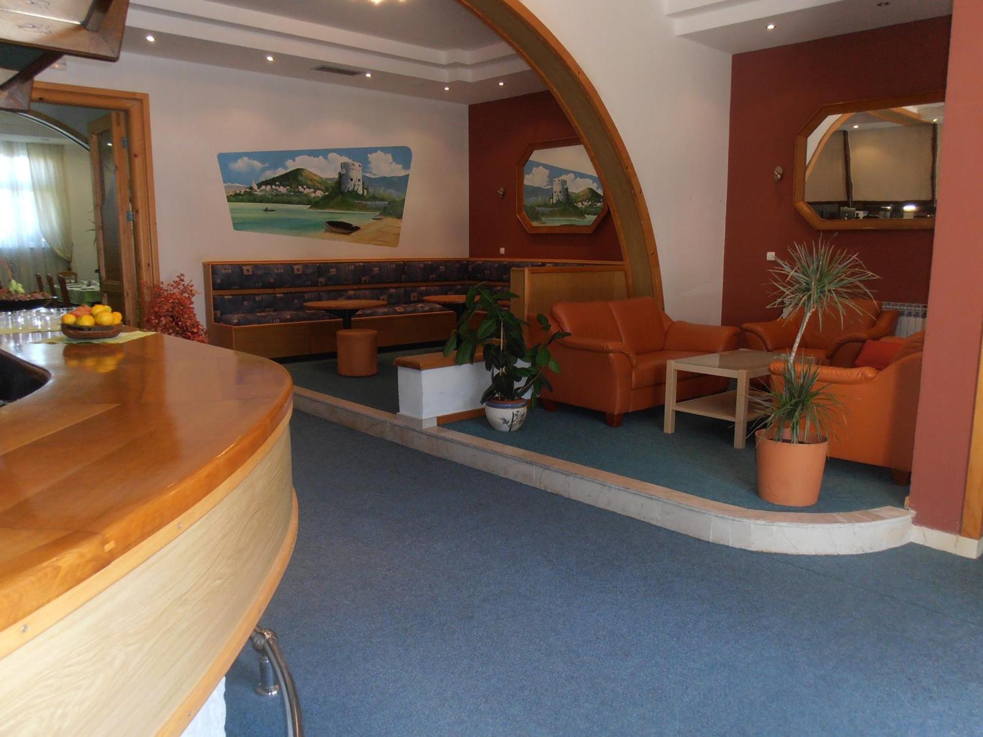 Hotel Metković Esterno foto